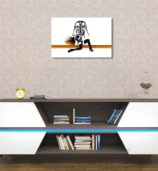 Eve Champagne - zeichnung auf holz, querformat, Zeichnung einer Frau mit Helm, an wand hängend