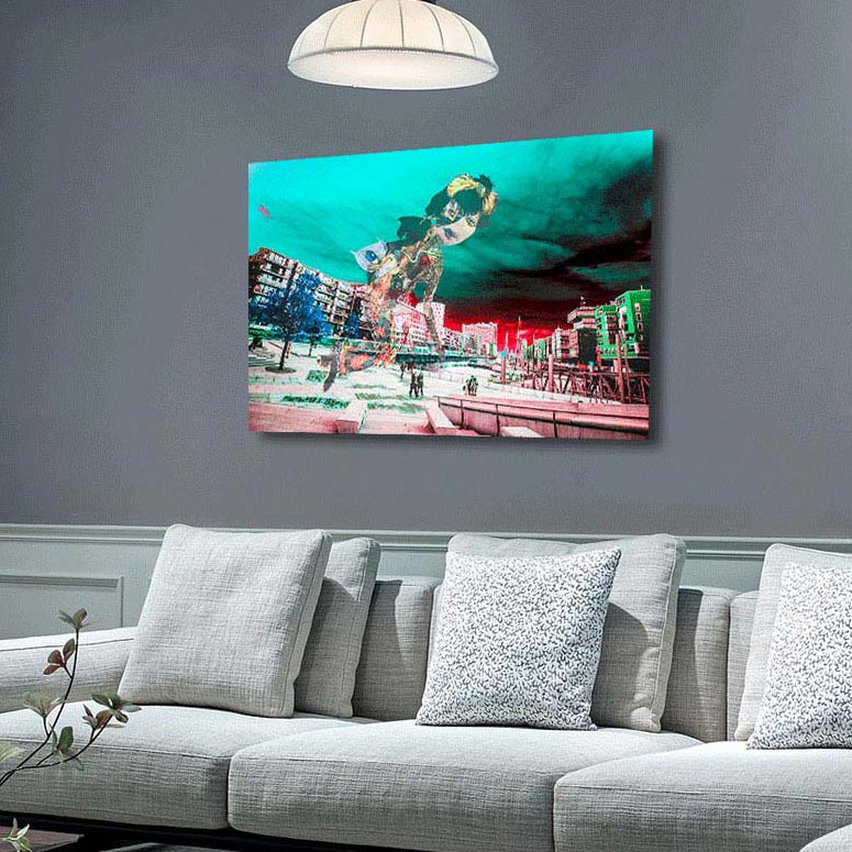 Bild im Querformat an einer Wand
