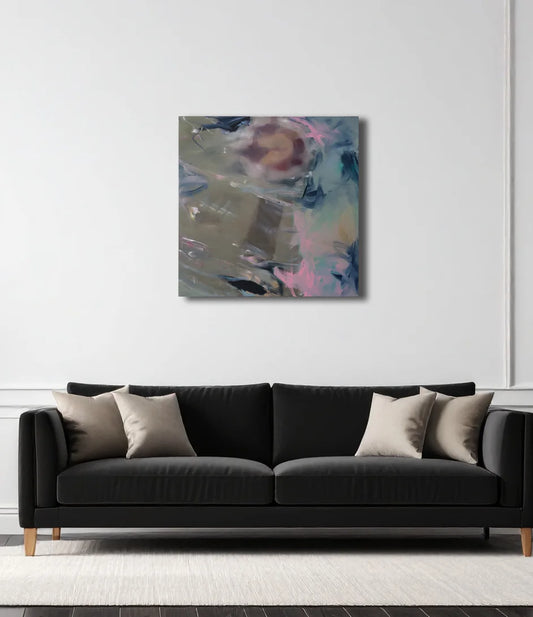 Schwimmende Quallen im Wasser, quadratisches Format, an wand hängend, Wasser mit Reflexen, Sand. 100 x 100 cm, Marion Schmidtke, Kunst-Direkt.de