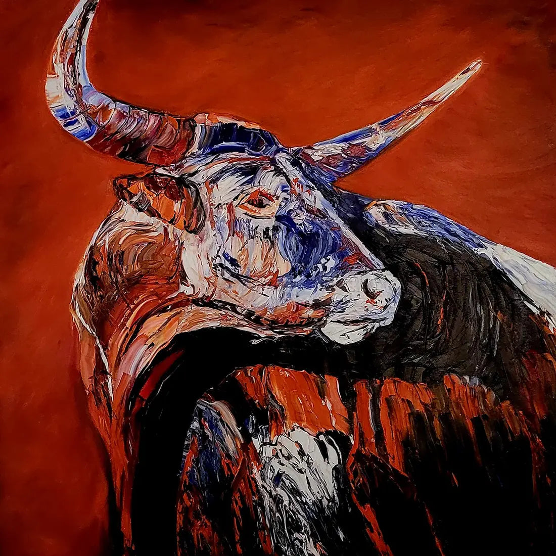 Taurus IV – Ölgemälde von Roger Ziereisen, 90x90 cm, pastose Spachteltechnik, Stier in Violett und Rotorange | Kunst-Direkt.de
