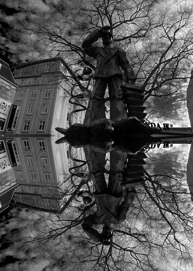 Baumskulptur - Naturfotografie - Kunstdruck auf Leinwand