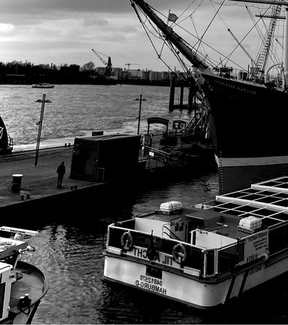 Doppelsicht - Architektur Fotografie - Kunstdruck auf Leinwand, details