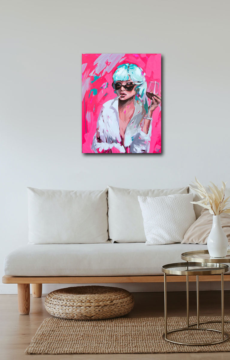 Frau mit Weinglas,  Aileen Clausager, Fineart Print, 100 x 75 cm, an Wand hängend, Kunst-Direkt.de