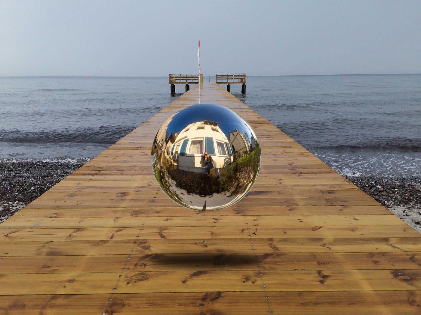 Kugel auf der See (Schweden) - Kunst-Direkt